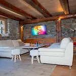 Les Planches Σαλέ *