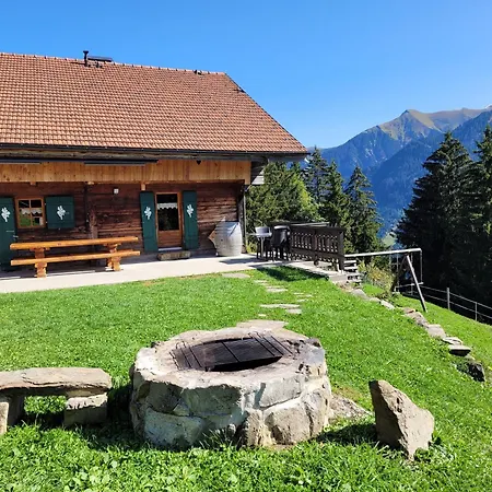 Les Planches Chalet