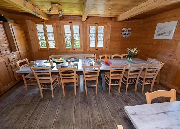 Les Planches Dağ evi