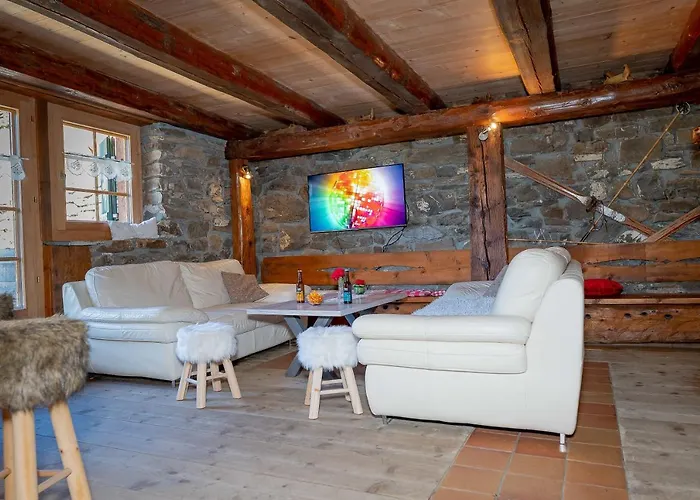 Les Planches Dağ evi *