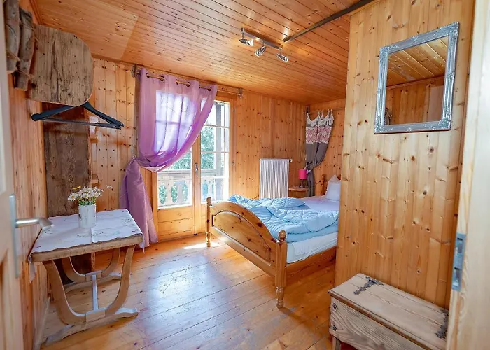 Les Planches Dağ evi Val dʼIlliez