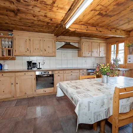 Les Planches Alpesi faház *